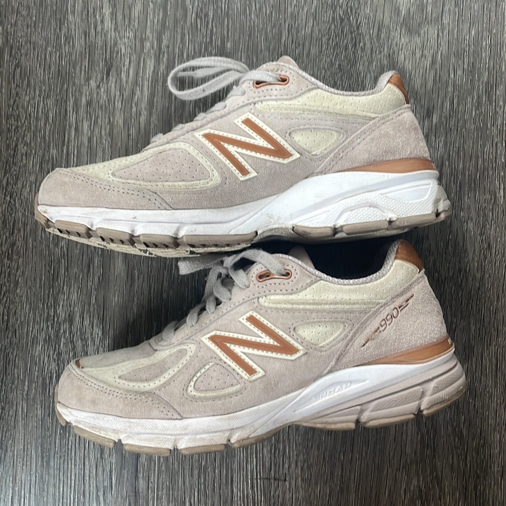 ✨ SOLD! NOT FOR SALE ✨ New Balance 990 v4